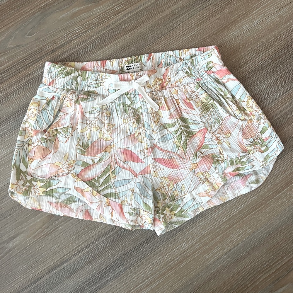 Billabong Floral Shorts | Girls Size Large